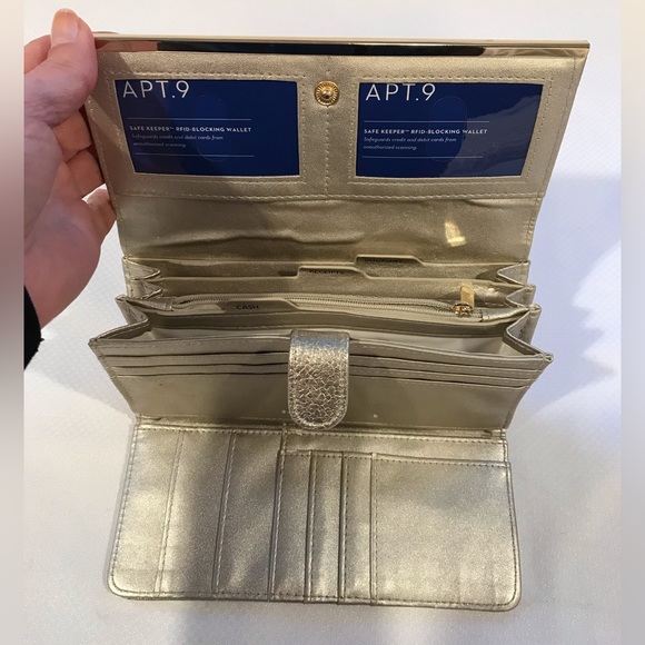 Safe Keeper Wallet - Picture 7 of 10